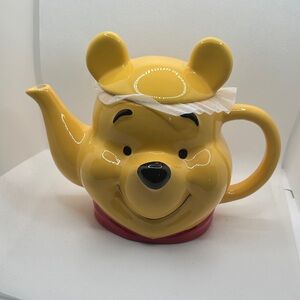 Winnie the Pooh Teapot Disney